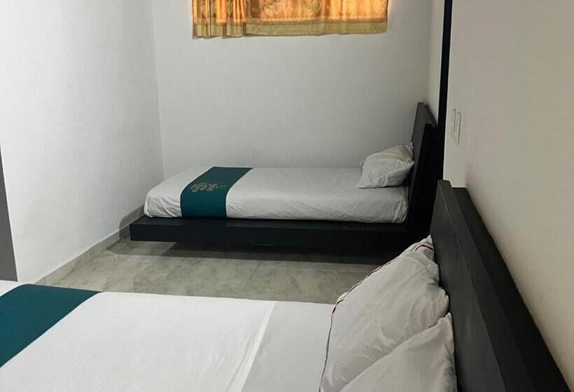 标准三人间, Casa Botero Medellín