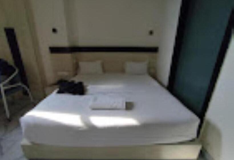 Номер Deluxe, Prago Varanasi