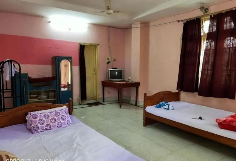 Standard-huone, Prashanti Tourist Lodge , Bali Koria
