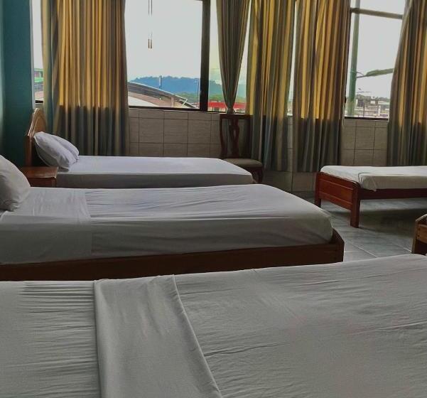 Семейный Номер, Río Tena