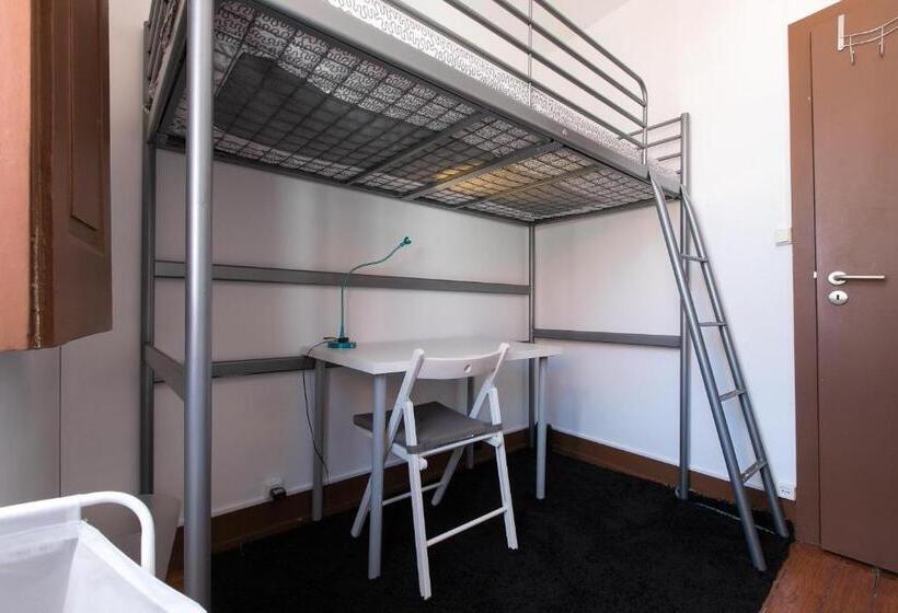 اتاق استاندارد یک تخته با سرویس بهداشتی مشترک, Taipas Guest House