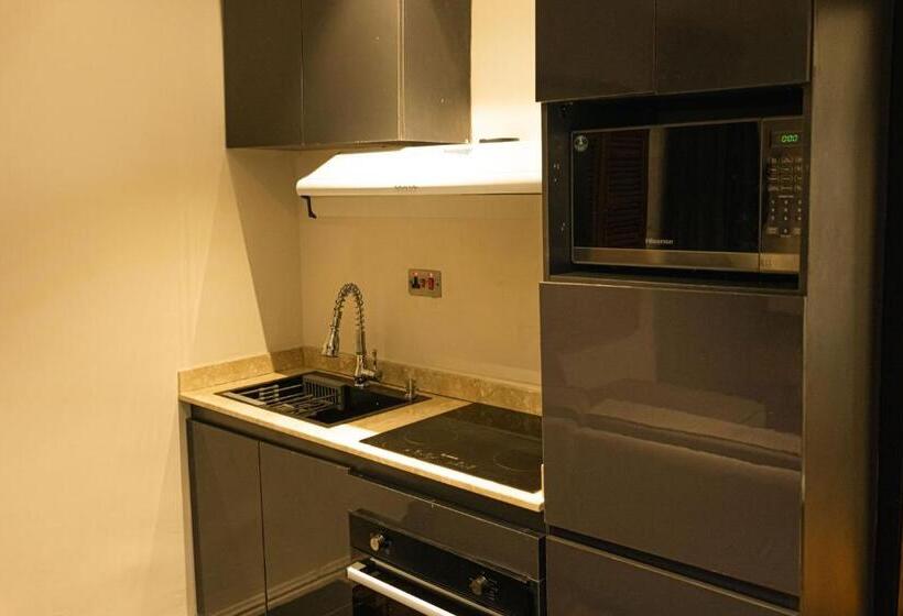 آپارتمان 2 خوابه, Ulo Lagos