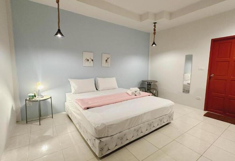 스탠다드 룸 킹사이즈 침대, อิงน้ำท่าจีน