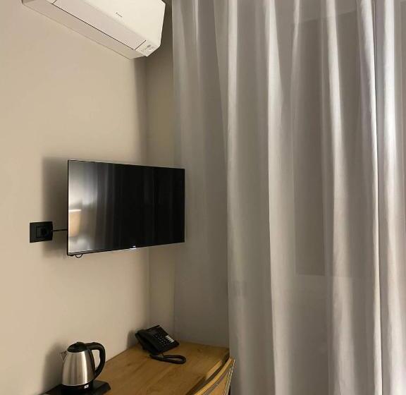 Chambre Supérieure Individuelle, La Galleria Lodge