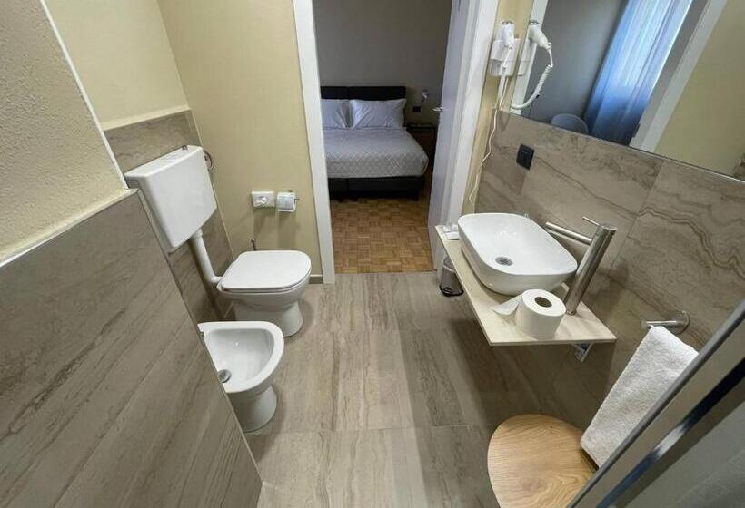 Chambre Supérieure, La Galleria Lodge