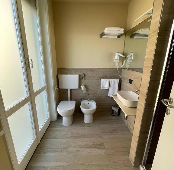 Chambre Triple Supérieure, La Galleria Lodge