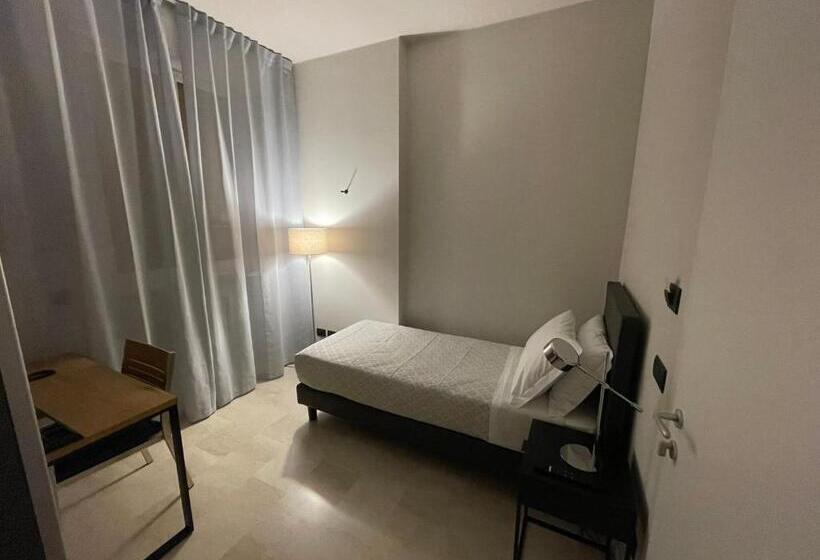 Chambre Supérieure Individuelle, La Galleria Lodge