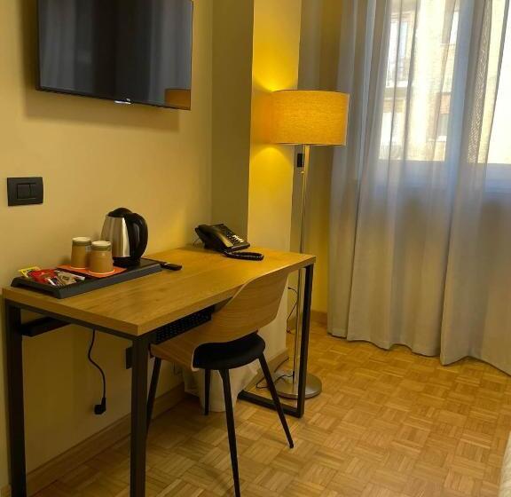 Chambre Supérieure, La Galleria Lodge