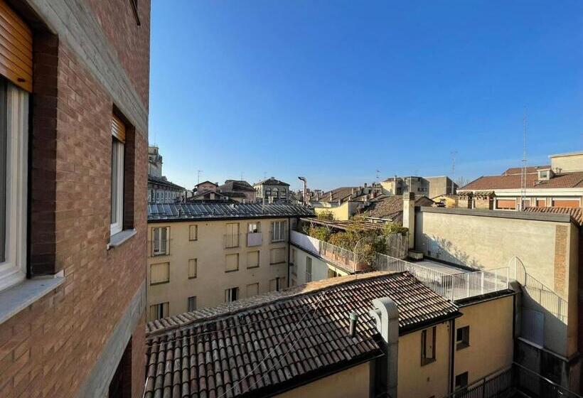 Chambre Supérieure, La Galleria Lodge