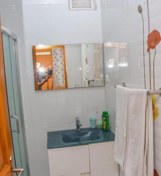 اتاق استاندارد, Paris