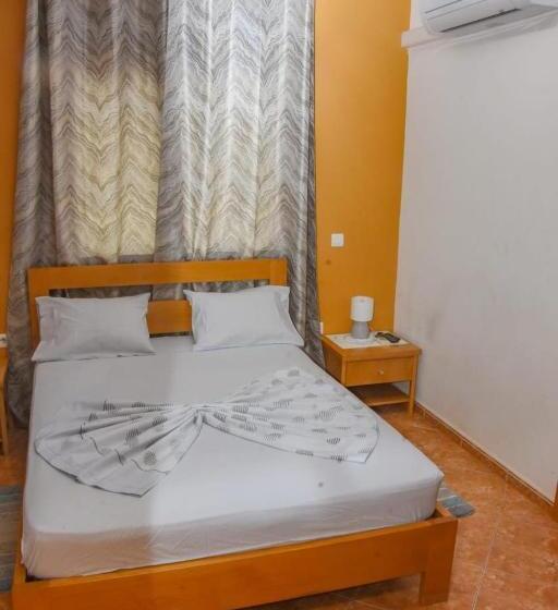 اتاق استاندارد, Paris