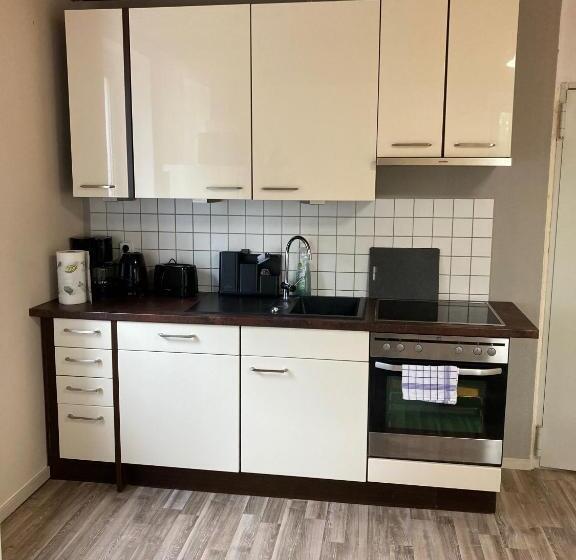 침실 1개 아파트, Schulungszentrum Töplitz