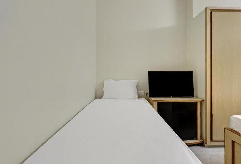 اتاق استاندارد, Collection O Hotel Murali Heights