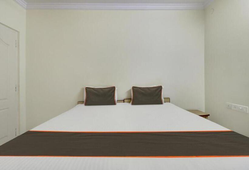 اتاق استاندارد, Collection O Hotel Murali Heights