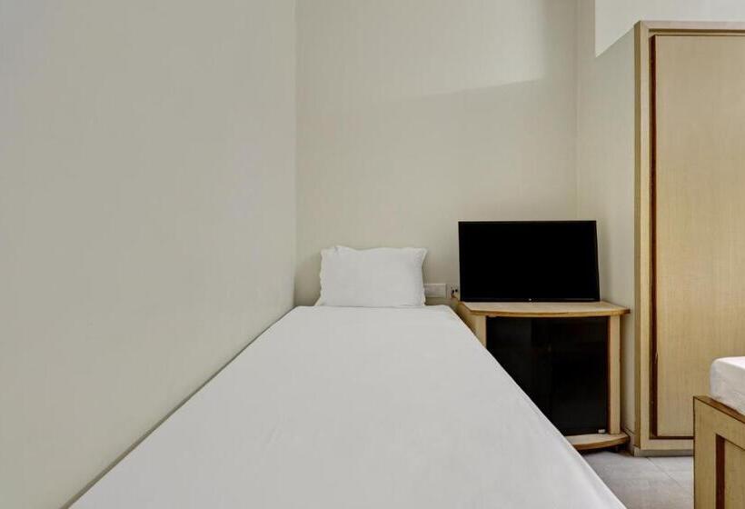 اتاق استاندارد, Collection O Hotel Murali Heights