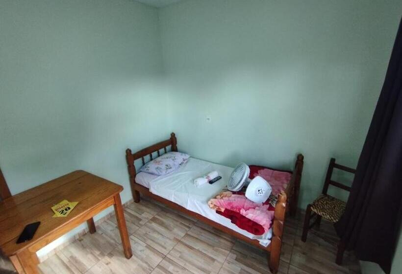 חדר אקונומי יחיד, E Restaurante Vitória