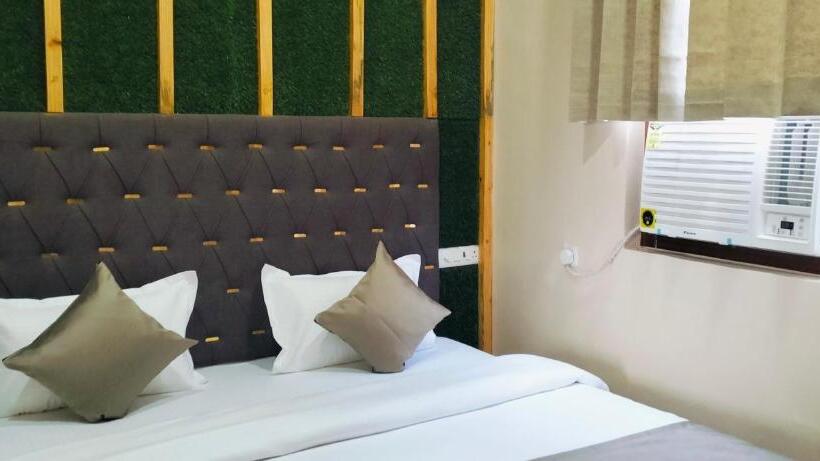 带大床的标准间, Kgf