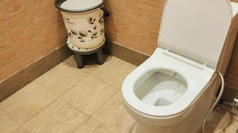 带大床的标准间, Kgf