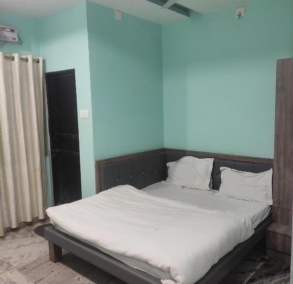 Семейный Номер, Angan Udaipur