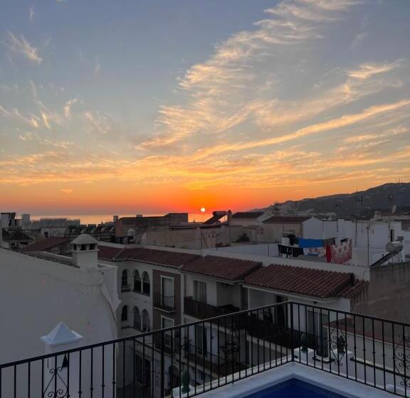 Апартаменты 1 Спальня Вид на Море, Naim Guest House Nerja