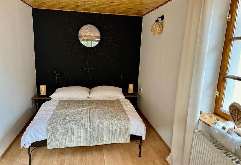 标准间, Schiller Haus&restaurant