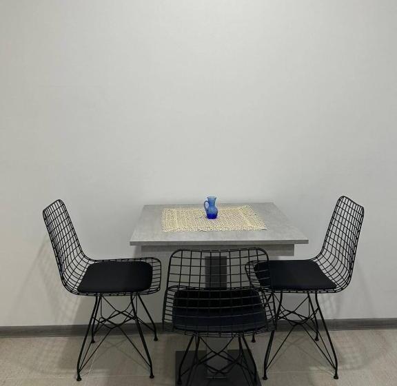 آپارتمان 1 خوابه همکف, Vila Milovanović