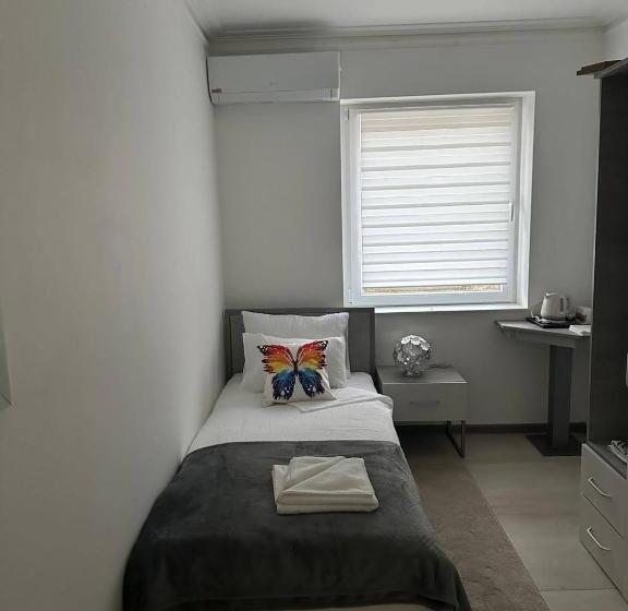 آپارتمان 1 خوابه همکف, Vila Milovanović