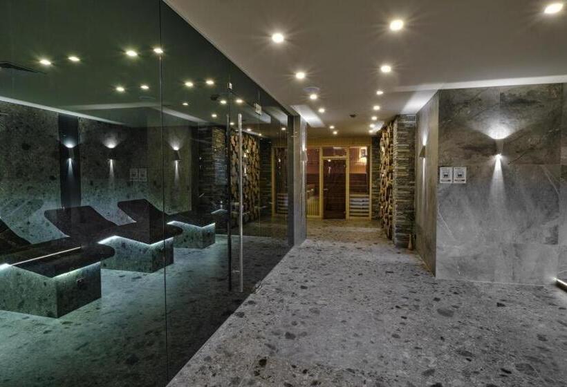 آپارتمان 1 خوابه با تراس, Family Luxury Private Apartment For 4 Max 6 People In 4 Star Spa Resort St Ivan Rilski, Bansko
