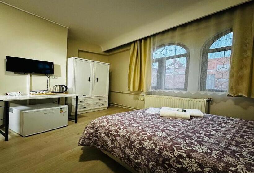 اتاق استاندارد یک نفره, Glr Otel