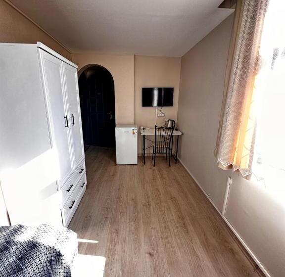 اتاق استاندارد سه نفره, Glr Otel