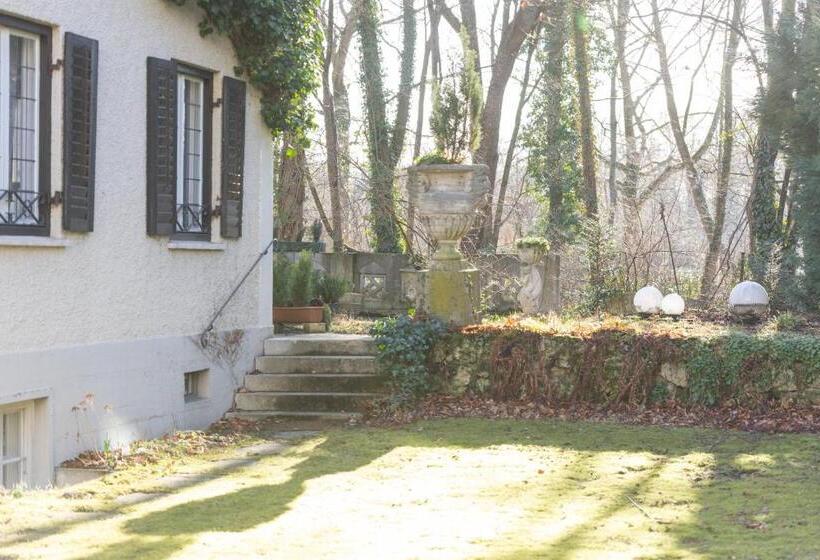 اتاق اکونومی, Gästehaus Englischer Garten