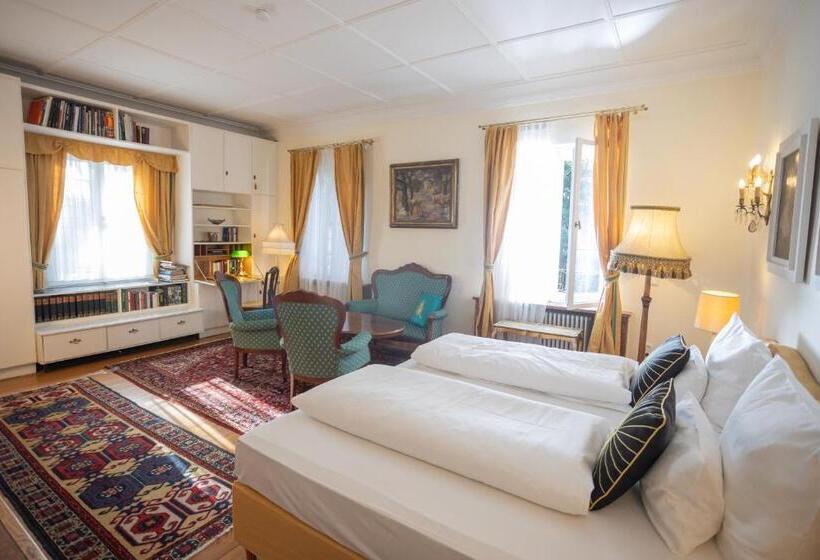 اتاق لوکس, Gästehaus Englischer Garten