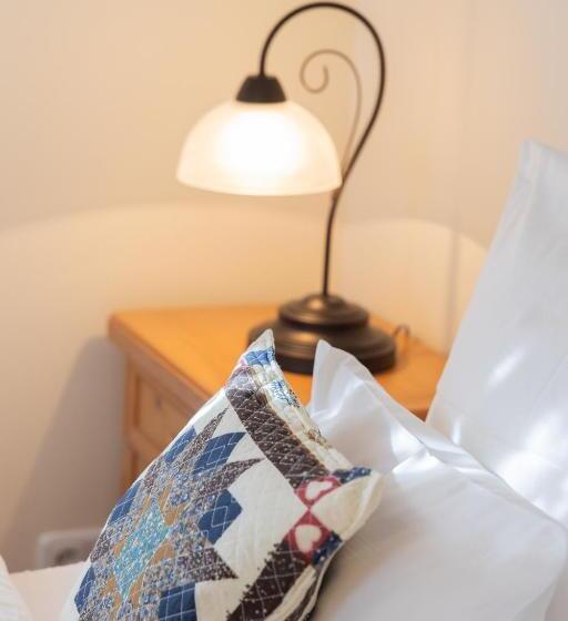 اتاق اکونومی, Gästehaus Englischer Garten