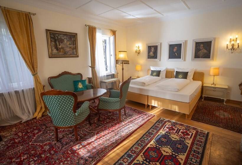 اتاق لوکس, Gästehaus Englischer Garten