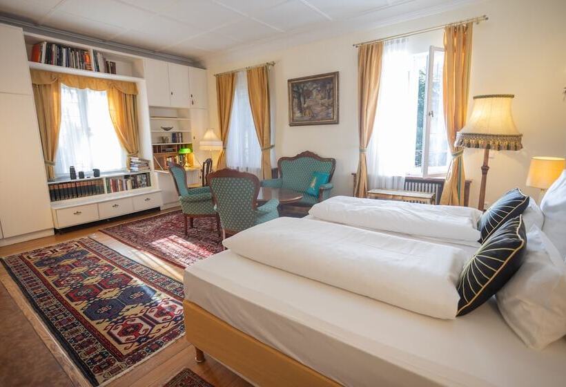 اتاق لوکس, Gästehaus Englischer Garten