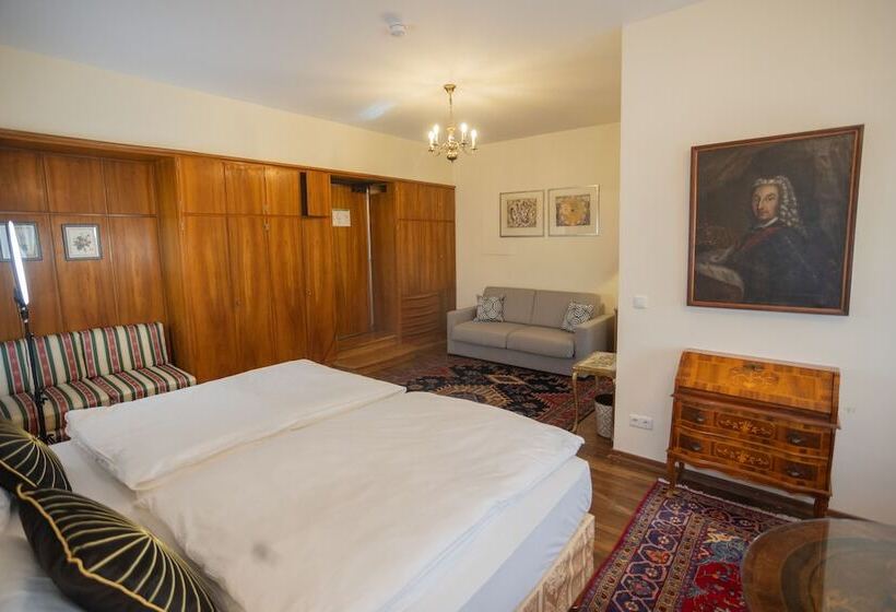 اتاق خانوادگی, Gästehaus Englischer Garten