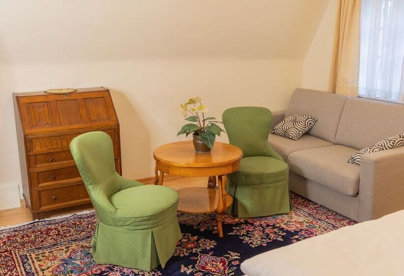 اتاق خانوادگی, Gästehaus Englischer Garten