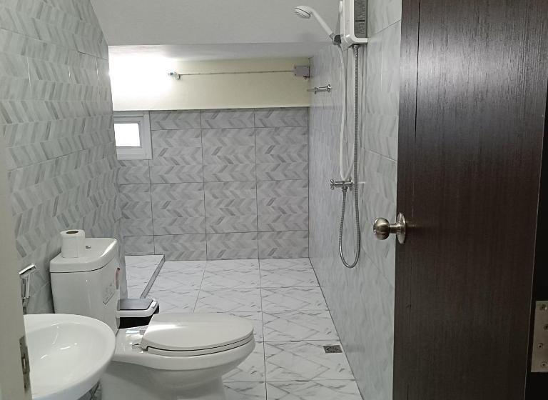 غرفة قياسية حمام مشترك, Khao Sok Green Garden Resort