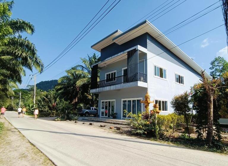 Номер Стандарт Совместная Ванная, Khao Sok Green Garden Resort