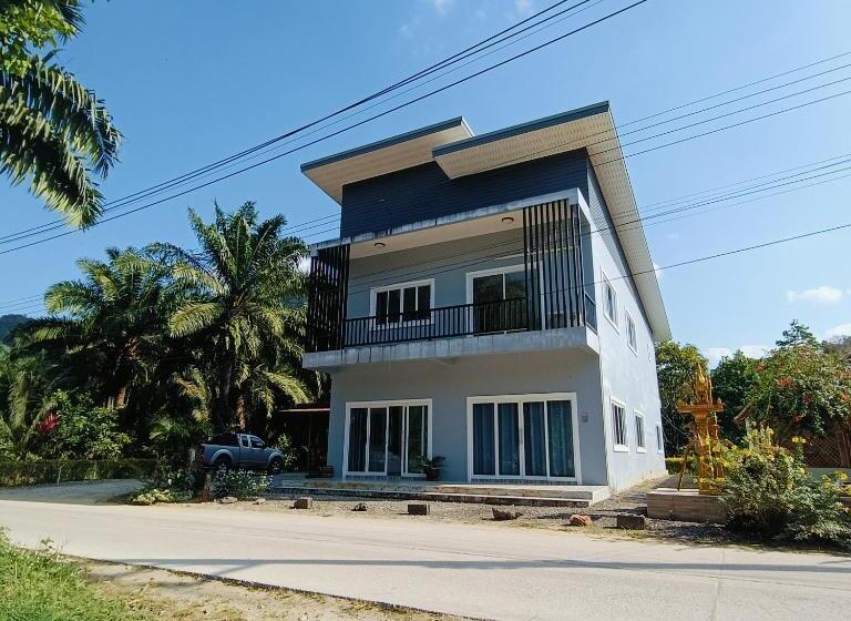 غرفة قياسية مزوَّدة بتراس, Khao Sok Green Garden Resort