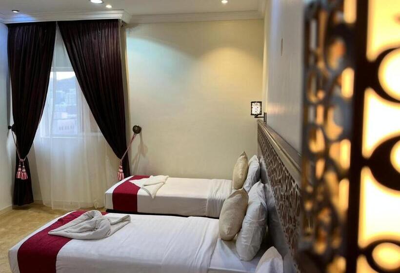 اتاق استاندارد سه نفره, Rafahya 2