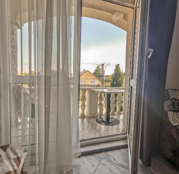 1 Bedroom Apartment, Hévíz Kristály Apartman