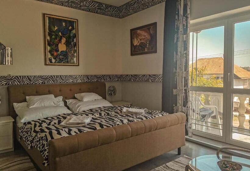 2 Bedroom Apartment, Hévíz Kristály Apartman