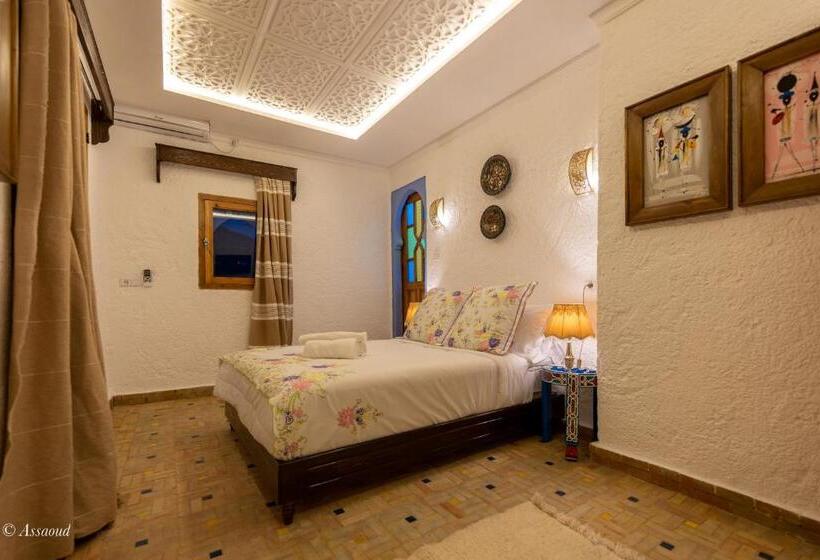 اتاق استاندارد با چشمانداز کوهستان, Dar Bleu Main