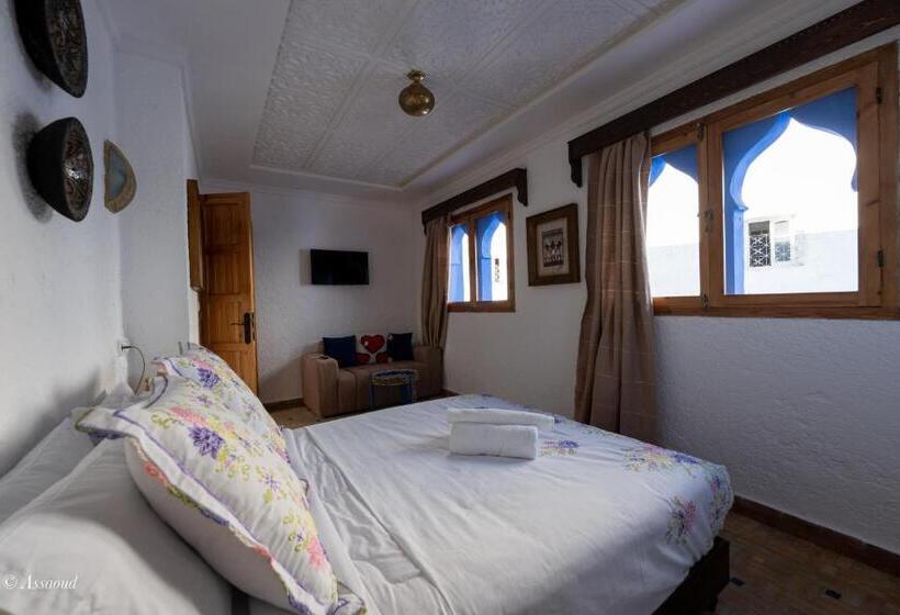 اتاق استاندارد با چشمانداز کوهستان, Dar Bleu Main