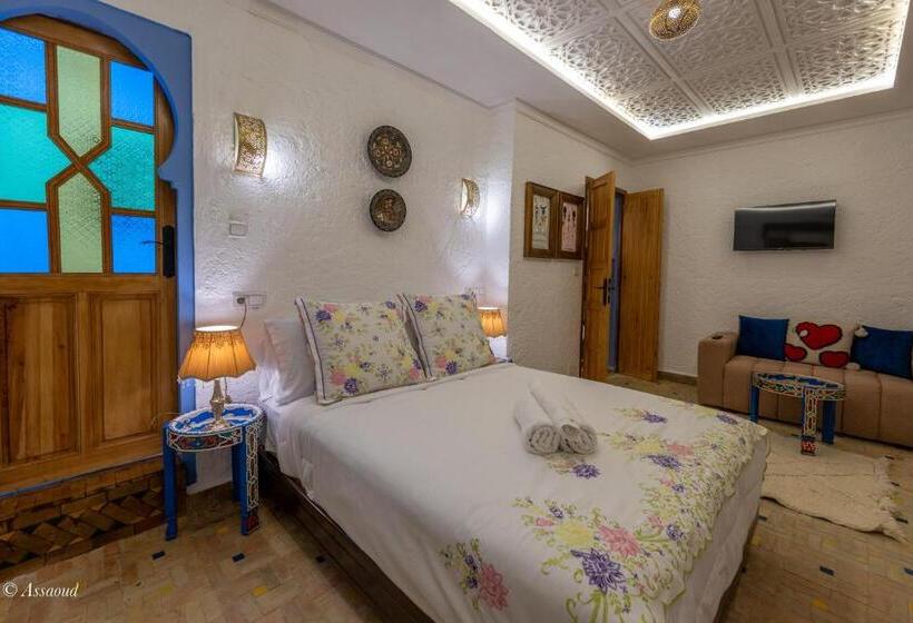 اتاق استاندارد با چشمانداز کوهستان, Dar Bleu Main