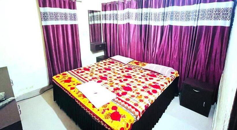 Номер Deluxe, Goroomgo Sriyansh Inn Puri