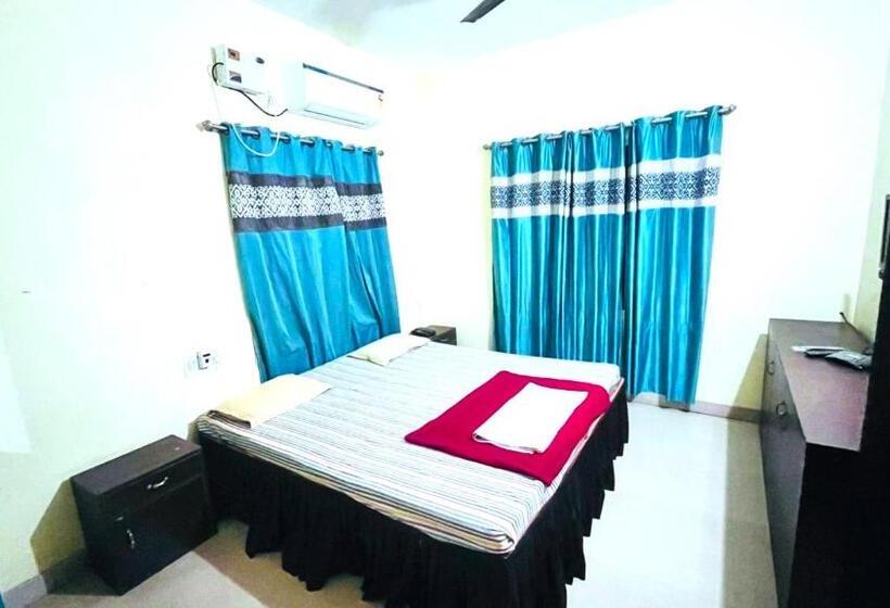 デラックスルーム, Goroomgo Sriyansh Inn Puri