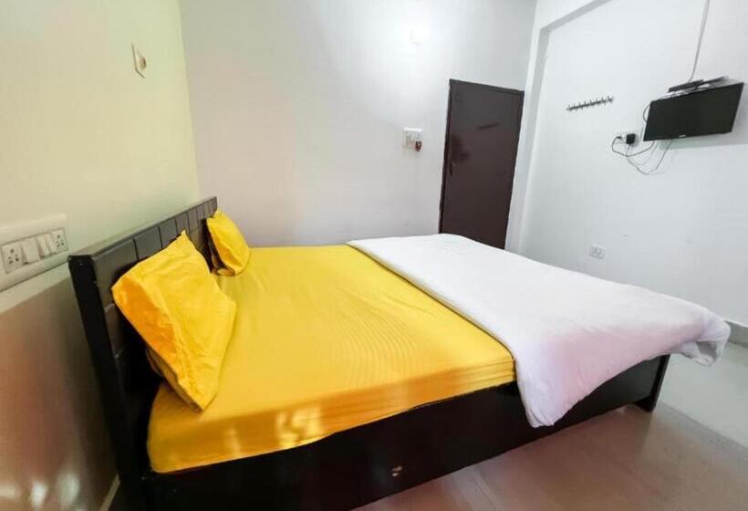 スタンダードルーム, Goroomgo Nalanda Guest House