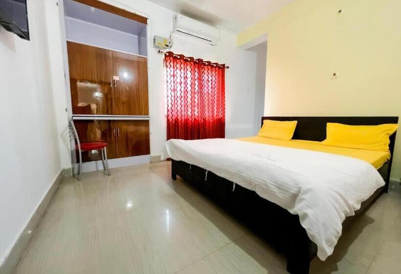 デラックスルーム, Goroomgo Nalanda Guest House